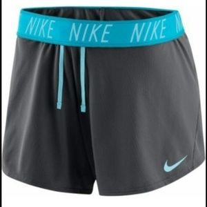 Nike 5" Dry Attack shorts